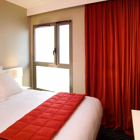 B&B HOME Lyon Centre Berthelot-2